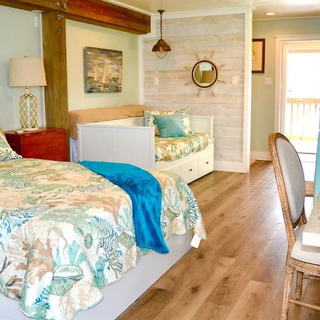 Waterfront Guesthouse On Key Allegro/Little Bay With Dock 락포트 외부 사진