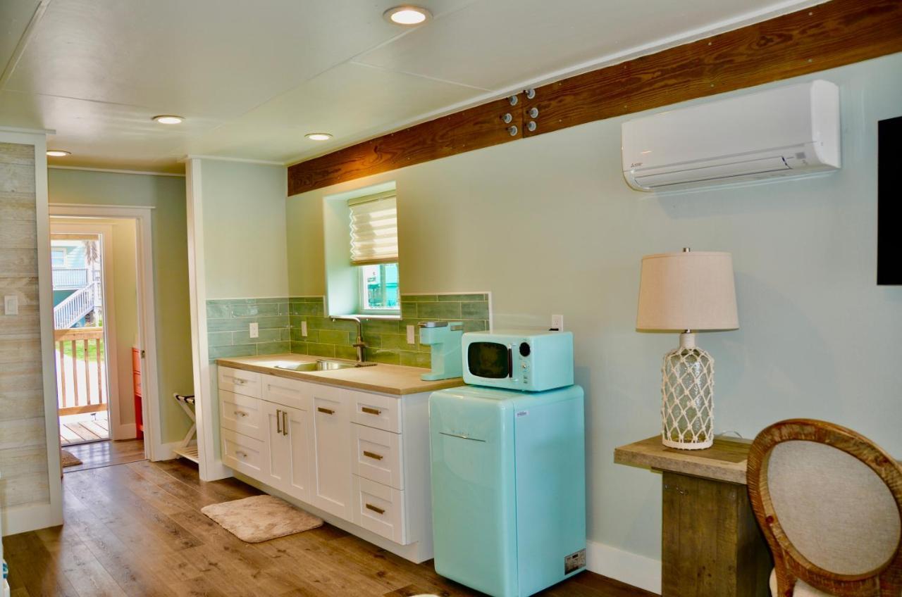 Waterfront Guesthouse On Key Allegro/Little Bay With Dock 락포트 외부 사진