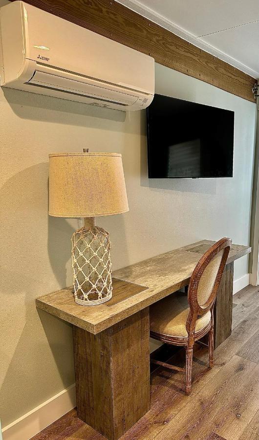 Waterfront Guesthouse On Key Allegro/Little Bay With Dock 락포트 외부 사진
